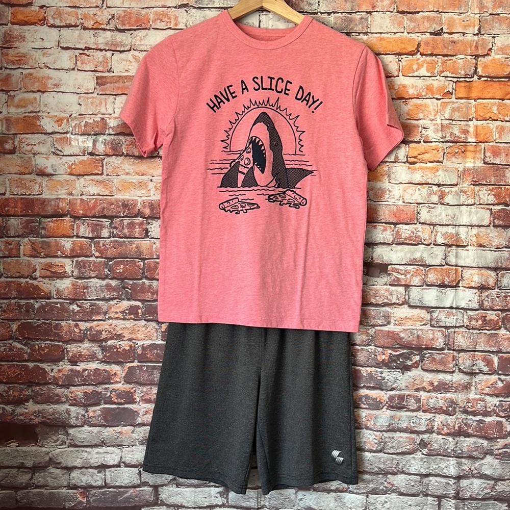 The children’s place Boys set of T-shirt and Shorts